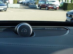 Volvo  Ultra, T8 AWD/FourC/360°/Pano/BLIS/B&W