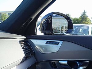 Volvo  Ultra, T8 AWD/FourC/360°/Pano/BLIS/B&W