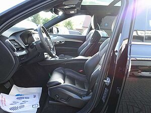 Volvo  Ultra, T8 AWD/FourC/360°/Pano/BLIS/B&W