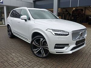 Volvo  Plus T8 AWD/FourC/AHK/PANO/360°/HeadUP/B&W