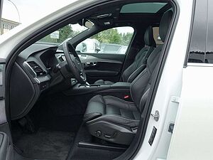 Volvo  Plus T8 AWD/FourC/AHK/PANO/360°/HeadUP/B&W