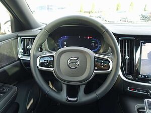 Volvo  Ultra Dark T6 AWD Plug-in Hybrid PANO/HUD