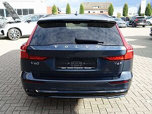 Volvo  Ultra Dark T6 AWD Plug-in Hybrid PANO/HUD