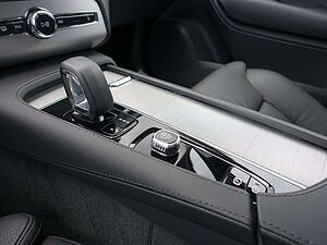 Volvo  Plus Dark T8 AWD Hybrid/AHK/360°Cam