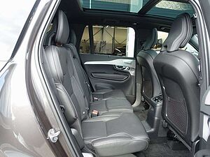 Volvo  Plus T8 AWD Plug-in Hybrid PANO/HUD/B&W/AHK