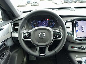 Volvo  Plus T8 AWD Plug-in Hybrid PANO/HUD/B&W/AHK