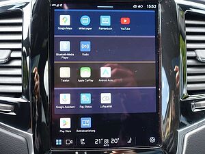 Volvo  Plus T8 AWD Plug-in Hybrid PANO/HUD/B&W/AHK
