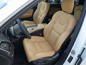 Volvo  Plus, T8 AWD Plug-in Hybrid/Four-C/HeapUp