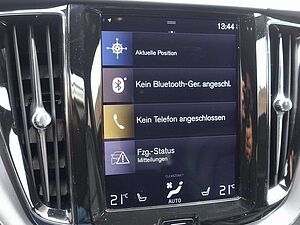 Volvo  B4 Diesel Momentum Pro AWD/H&&K/Kamera