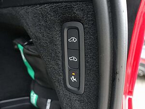 Volvo  T8 AWD Plus Dark Pano/360°/Luft/AHK/22'/LED