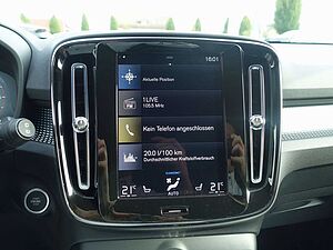 Volvo  D4 AWD R-Design Kamera/H&K/Standheiz. /AHK