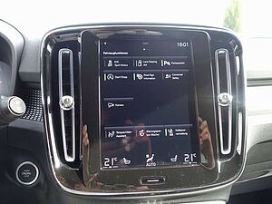 Volvo  D4 AWD R-Design Kamera/H&K/Standheiz. /AHK