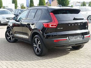 Volvo  D4 AWD R-Design Kamera/H&K/Standheiz. /AHK