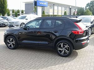 Volvo  D4 AWD R-Design Kamera/H&K/Standheiz. /AHK