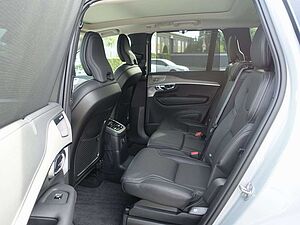 Volvo  T8 Plus Bright AWD HeadUp/Pano/B&W/AHK/Four