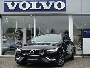 Volvo  B4 Mild-Hybrid Benzin Inscription/AHK/Pano
