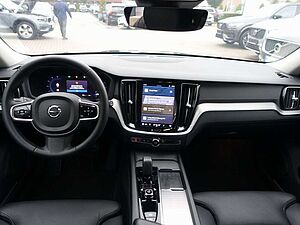 Volvo  V60 B4 Diesel Cross Country Plus/AHK/Kamera/BLIS