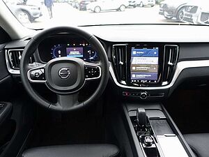 Volvo  V60 B4 Diesel Cross Country Plus/AHK/Kamera/BLIS