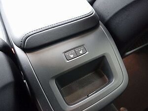Volvo  V60 B4 Diesel Cross Country Plus/AHK/Kamera/BLIS