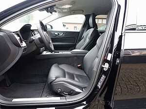Volvo  V60 B4 Diesel Cross Country Plus/AHK/Kamera/BLIS