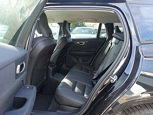 Volvo  Plus Dark T6 AWD Plug-in Hybrid/BLIS/360/H&K