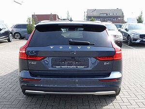 Volvo  Plus B4 AWD/Pano/AHK/360°/H&K