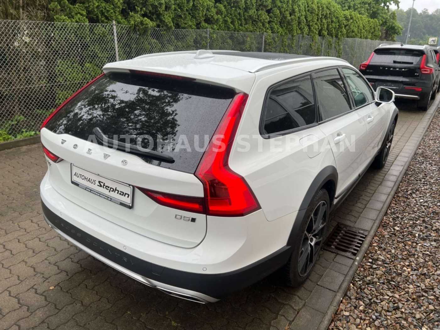 Volvo  D5 AWD Automatik PRO GARANTIE