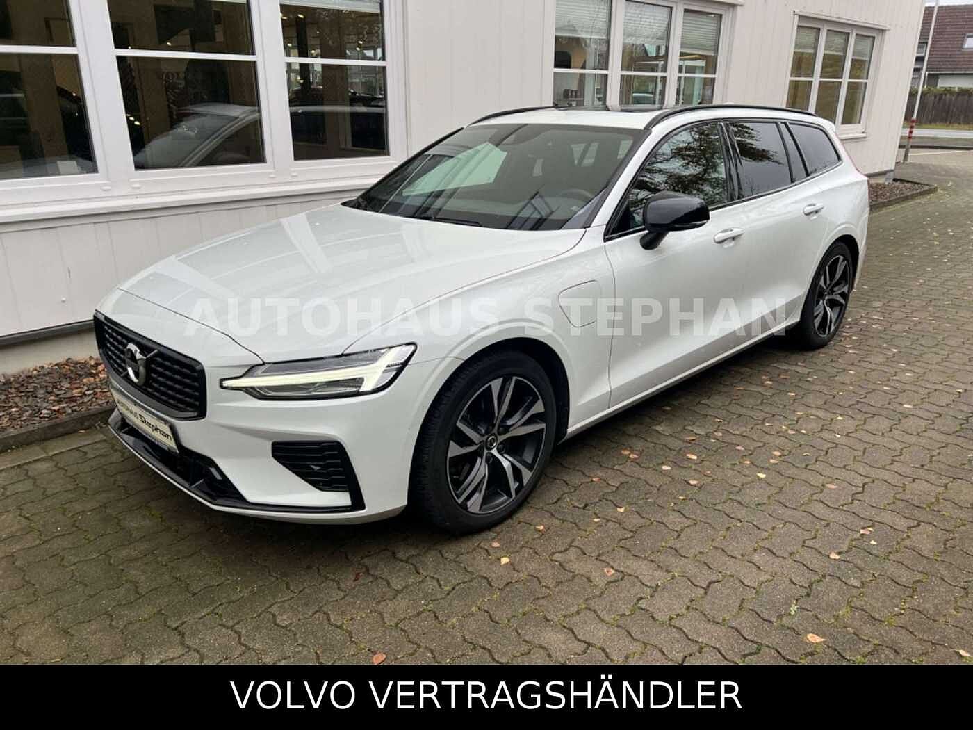 Volvo  Recharge T8 AWD PLUG-IN HYBRID R-Design