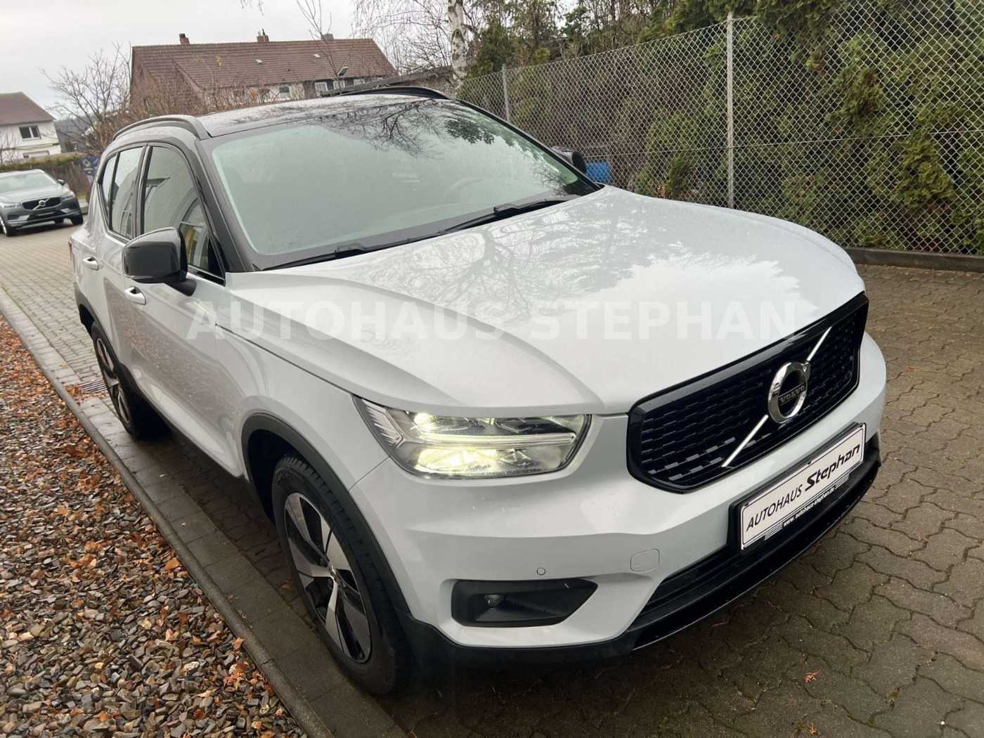 Volvo  Recharge T4 Automatik R-Design AHK GARANTIE