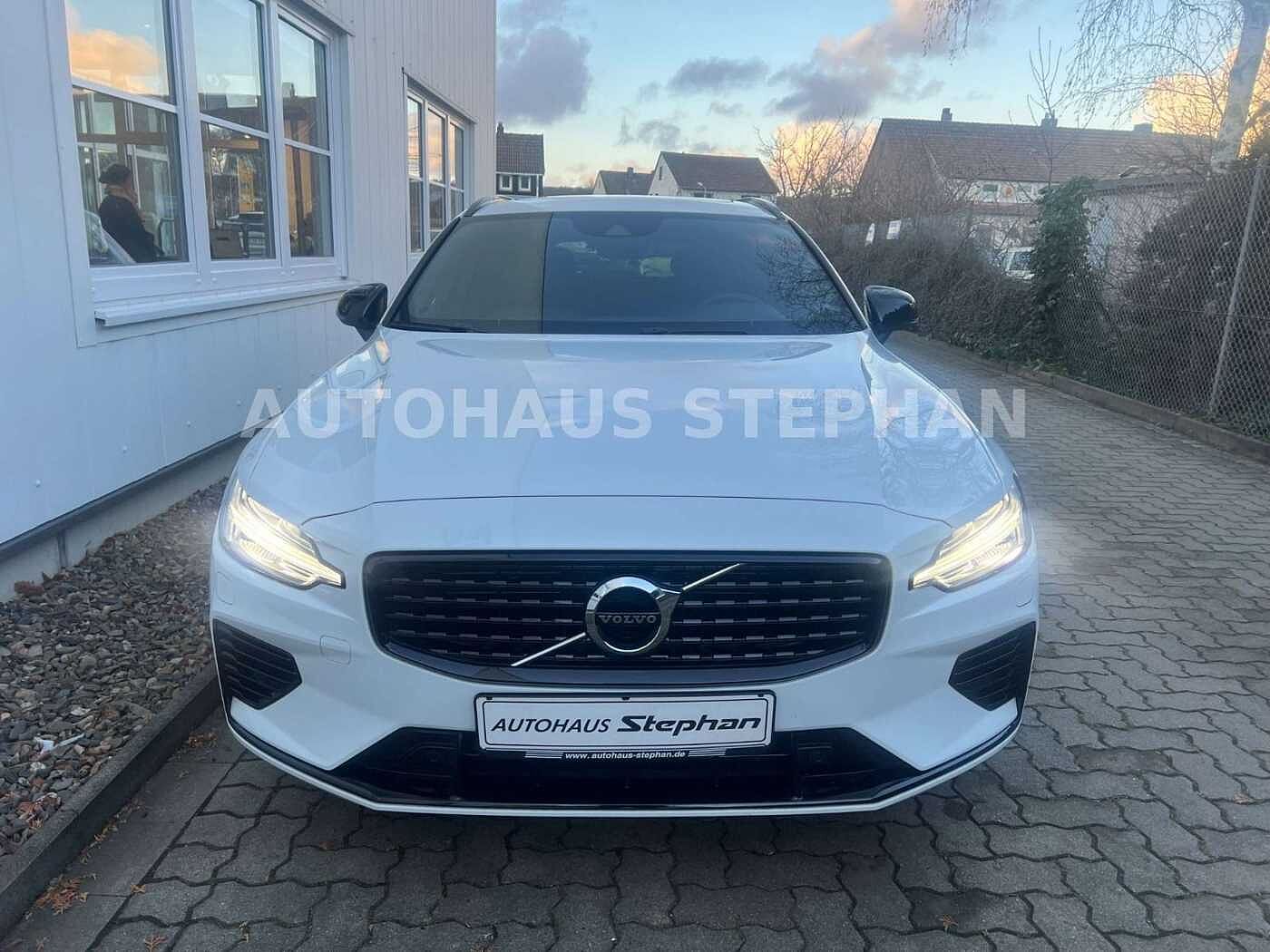 Volvo  Recharge T6 AWD Geartronic R-Design GARANTIE