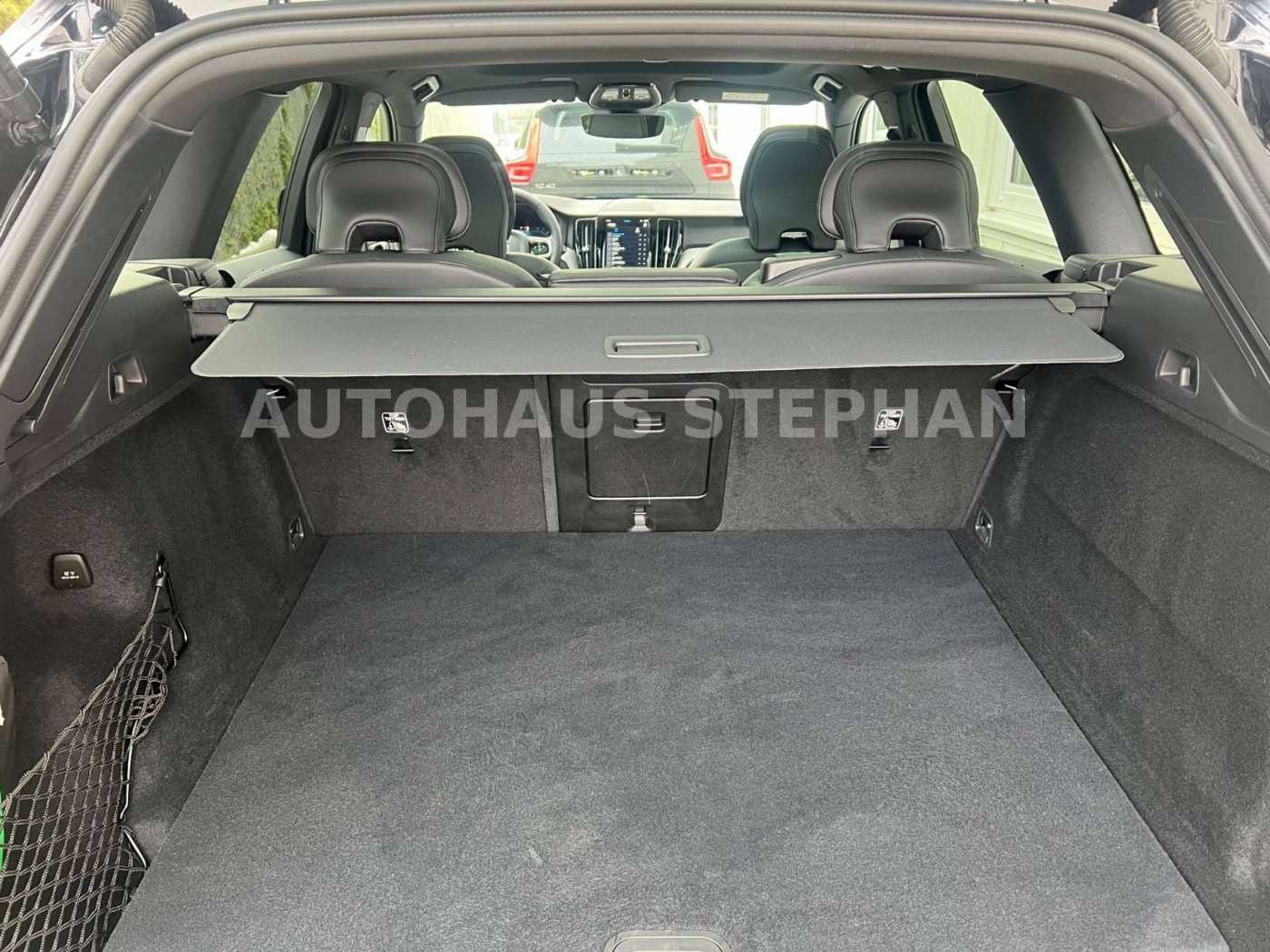 Volvo  Recharge T6 AWD Autom. Plus Black Edition