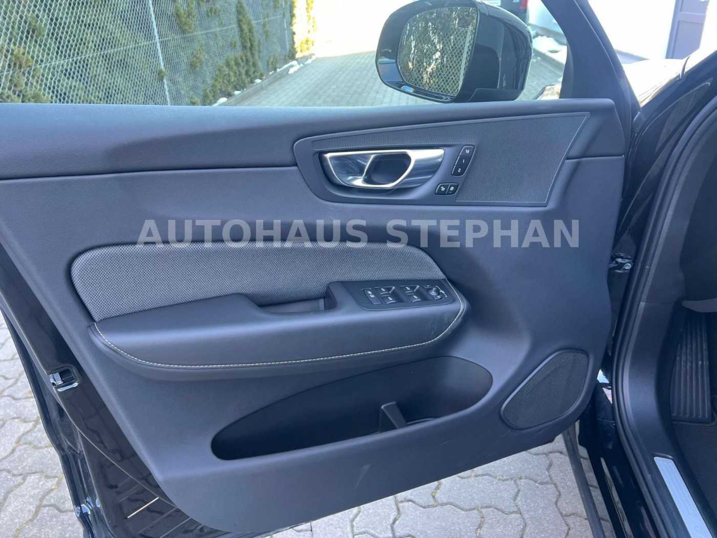 Volvo  B5 AWD Geartronic Plus Black Edition -31%