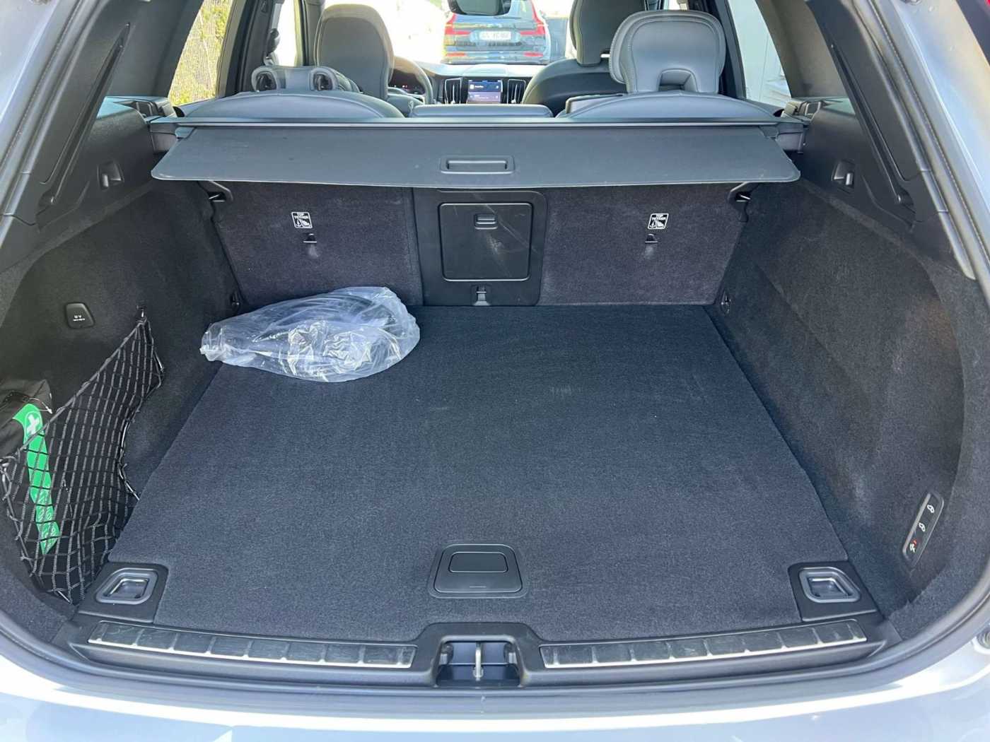 Volvo  Recharge T8 AWD R-Design GARANTIE