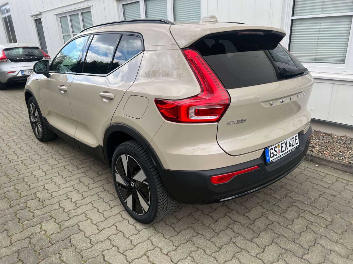 Volvo  Single Motor Extended Range Plus MY25