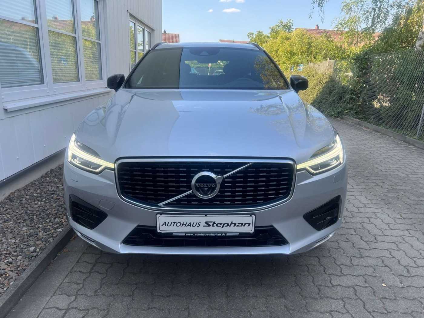 Volvo  D4 Geartronic R Design AHK GARANTIE