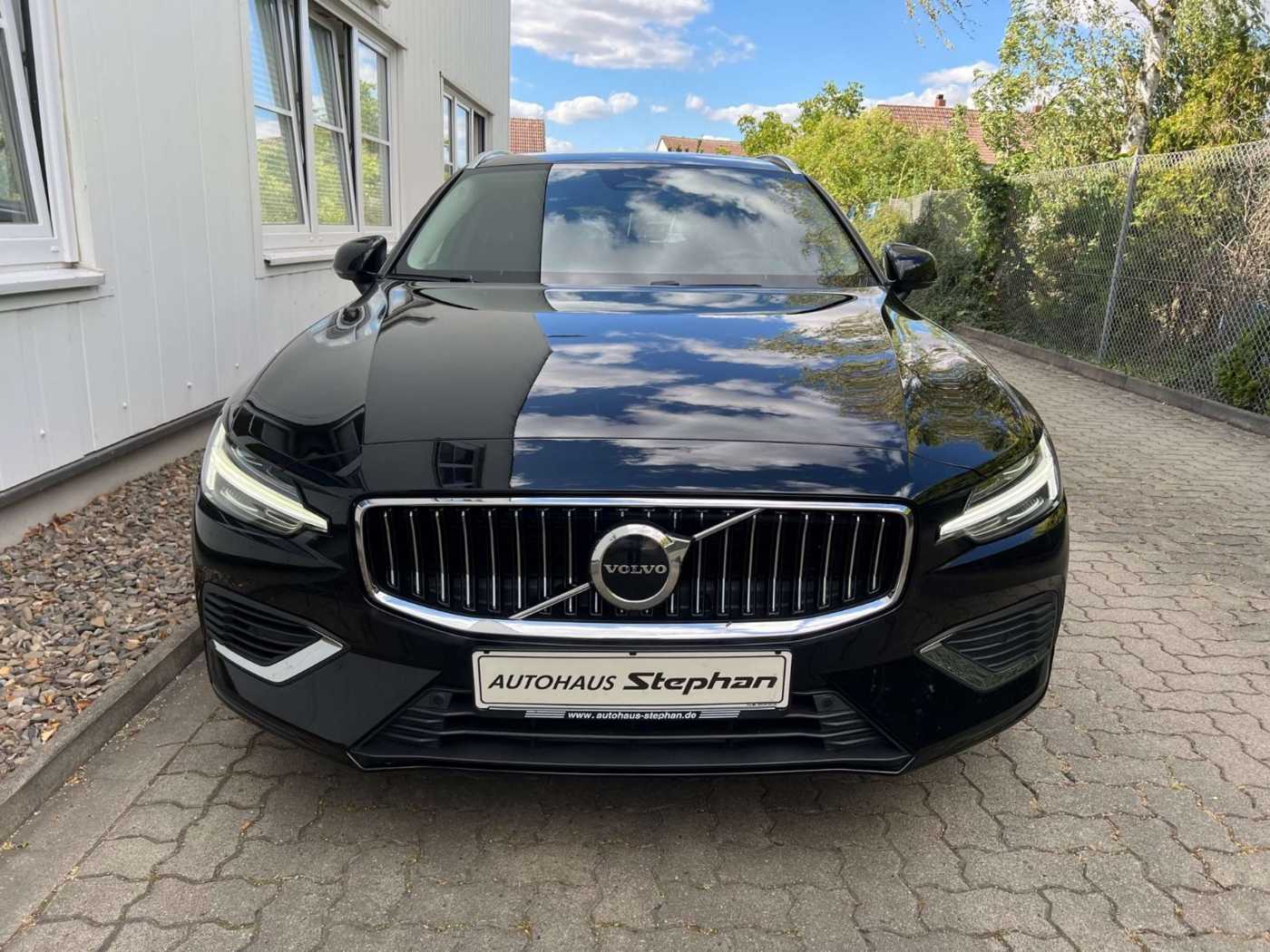 Volvo  Recharge T6 AWD Geartronic Core GARANTIE