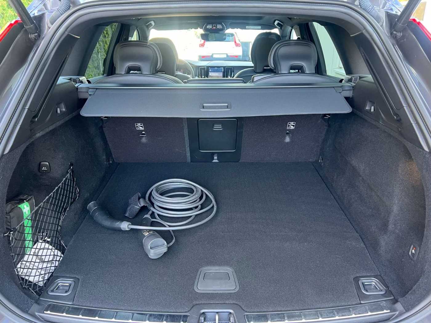 Volvo  Recharge T6 AWD PLUS DARK GARANTIE