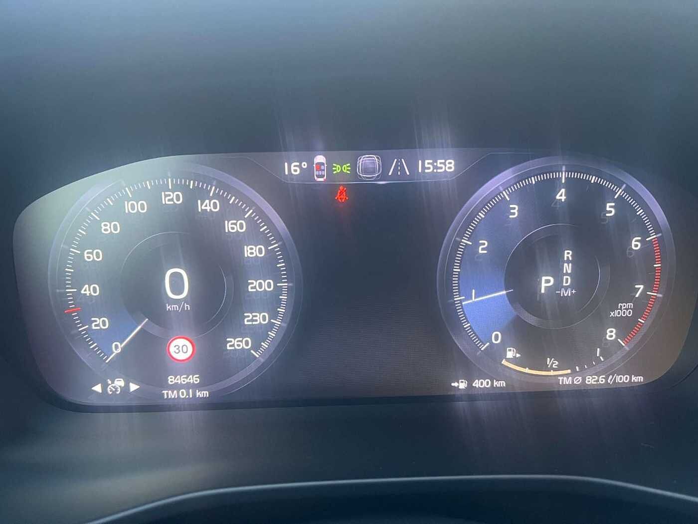 Volvo  T2 Automatik Core NAVI GARANTIE