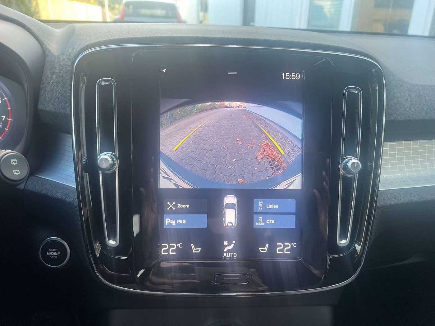 Volvo  T2 Automatik Core NAVI GARANTIE