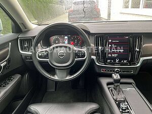 Volvo  D5 AWD Automatik PRO GARANTIE