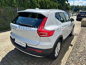 Volvo  T3 Momentum Pro NAVI AHK GARANTIE