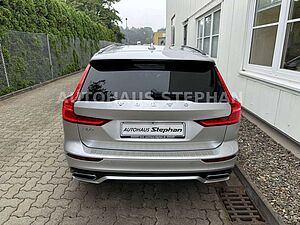 Volvo  D3 R Design Geartronic AHK EURO6 GARANTIE