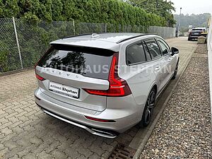 Volvo  D3 R Design Geartronic AHK EURO6 GARANTIE