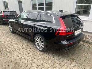 Volvo  D4 Geartronic Momentum AHK GARANTIE