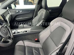 Volvo  Recharge T6 AWD Autom. Plus Black Edition
