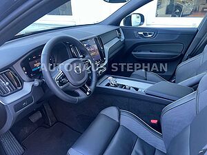Volvo  B5 AWD Geartronic Plus Black Edition -31%