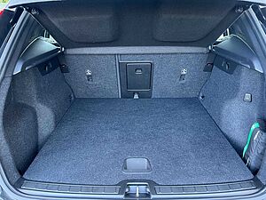 Volvo  B4 AWD Geartronic Momentum Pro GARANTIE