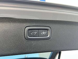 Volvo  Recharge T8 AWD Ultimate Dark GARANTIE