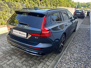 Volvo  B4 B Plus Dark Autom. MY24 GARANTIE -34%