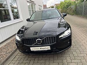 Volvo  B4 B Plus Dark Autom. MY24 GARANTIE -34%